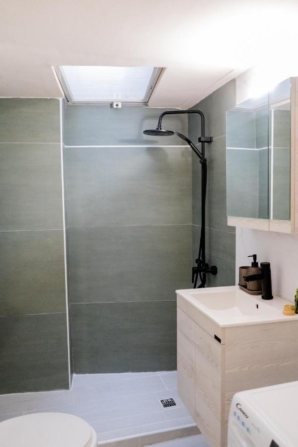 Appartement Μοντέρνο Σπίτι Στην Καρδιά Του Κάστρου Ιωαννίνων à Ioannina Extérieur photo